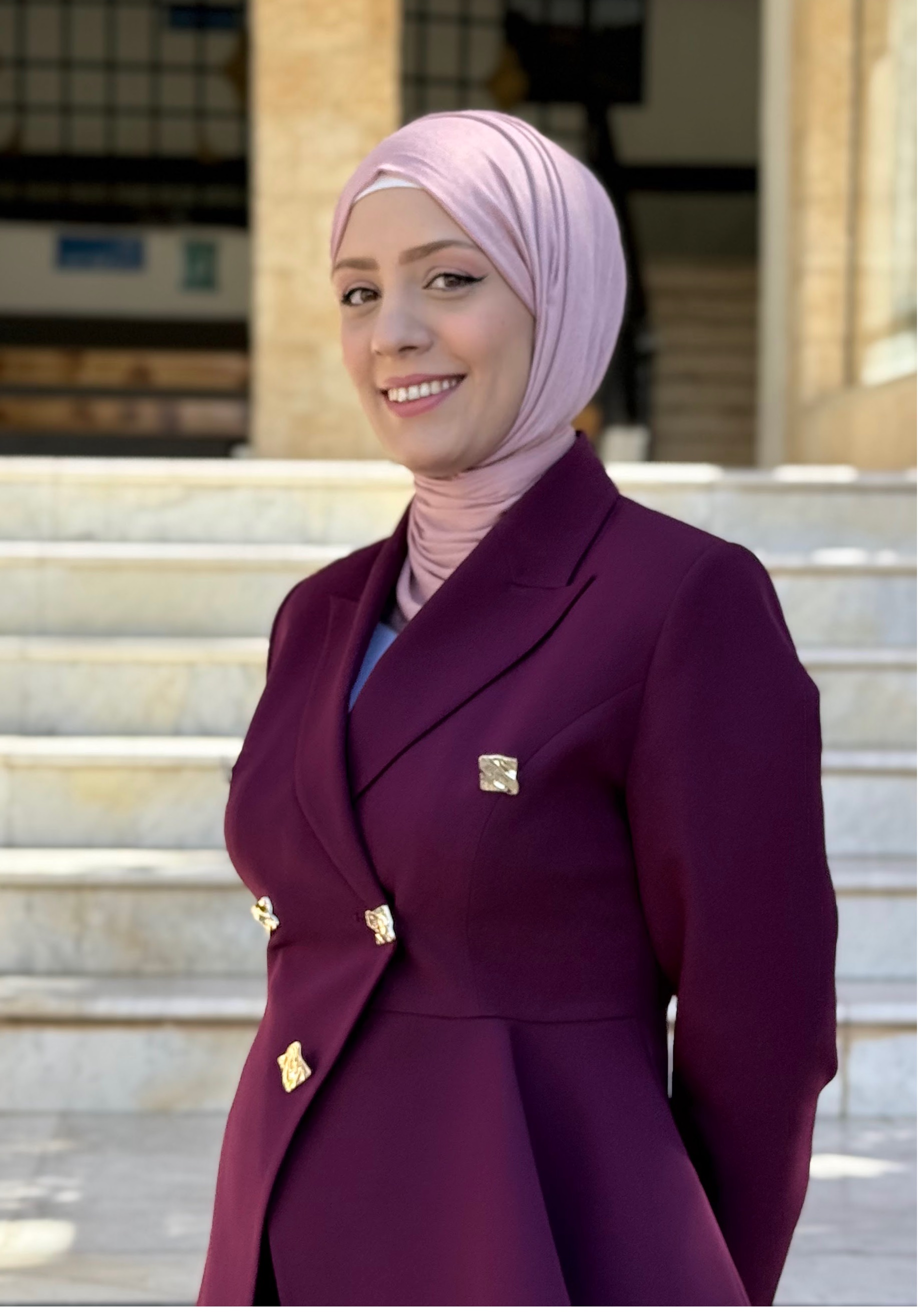 السيدة ايمان البصول